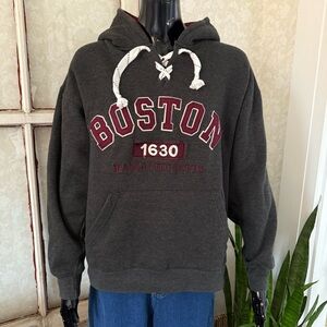 Bay State Apparel Boston Massachusetts Embroidered Hoodie Sweatshirt Size Medium